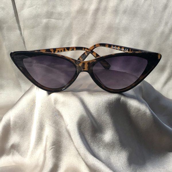 leopard print sunglasses,